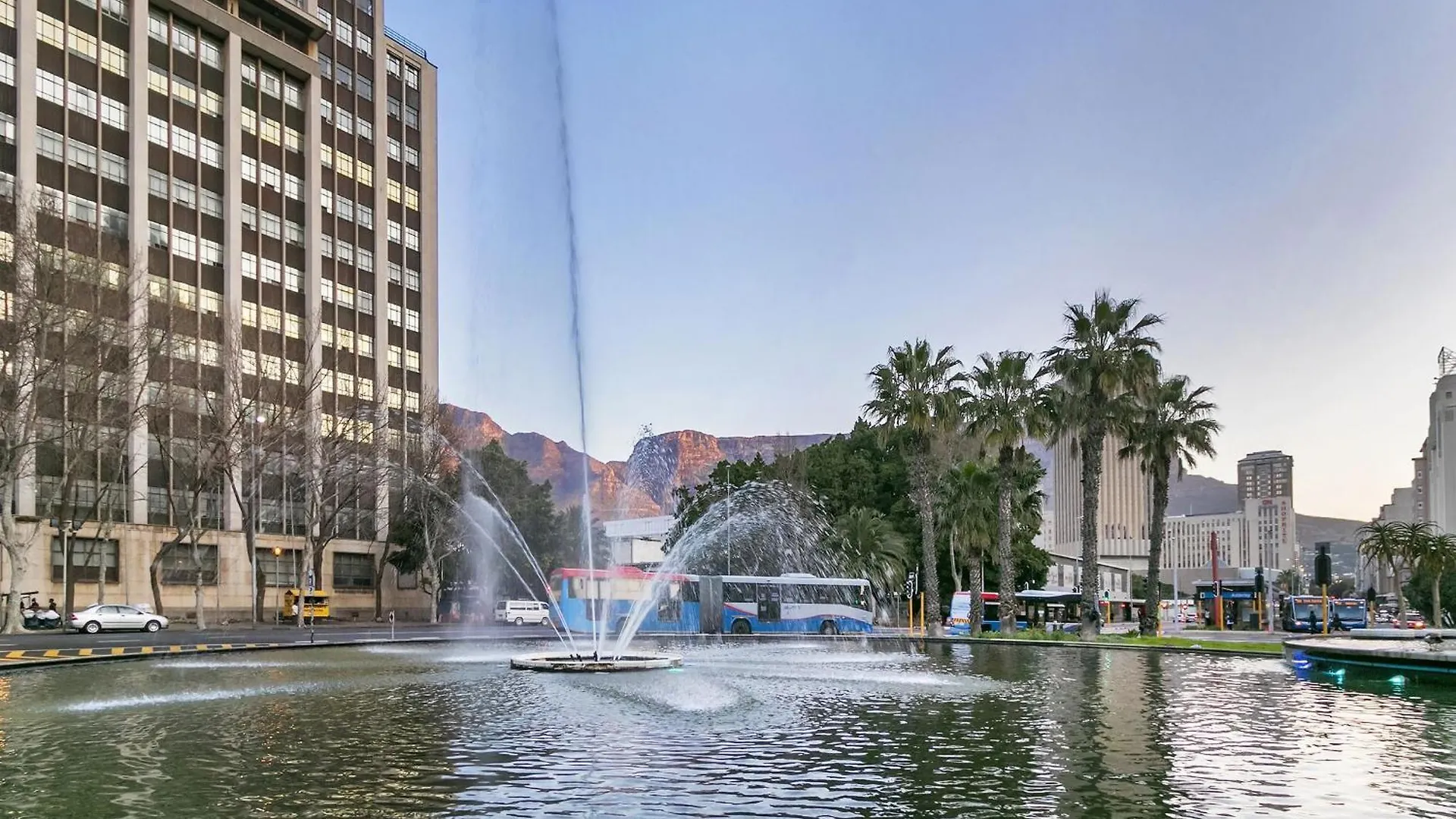 Apartment Fountain Suites 1102 By Host Agents Cape Town South Africa