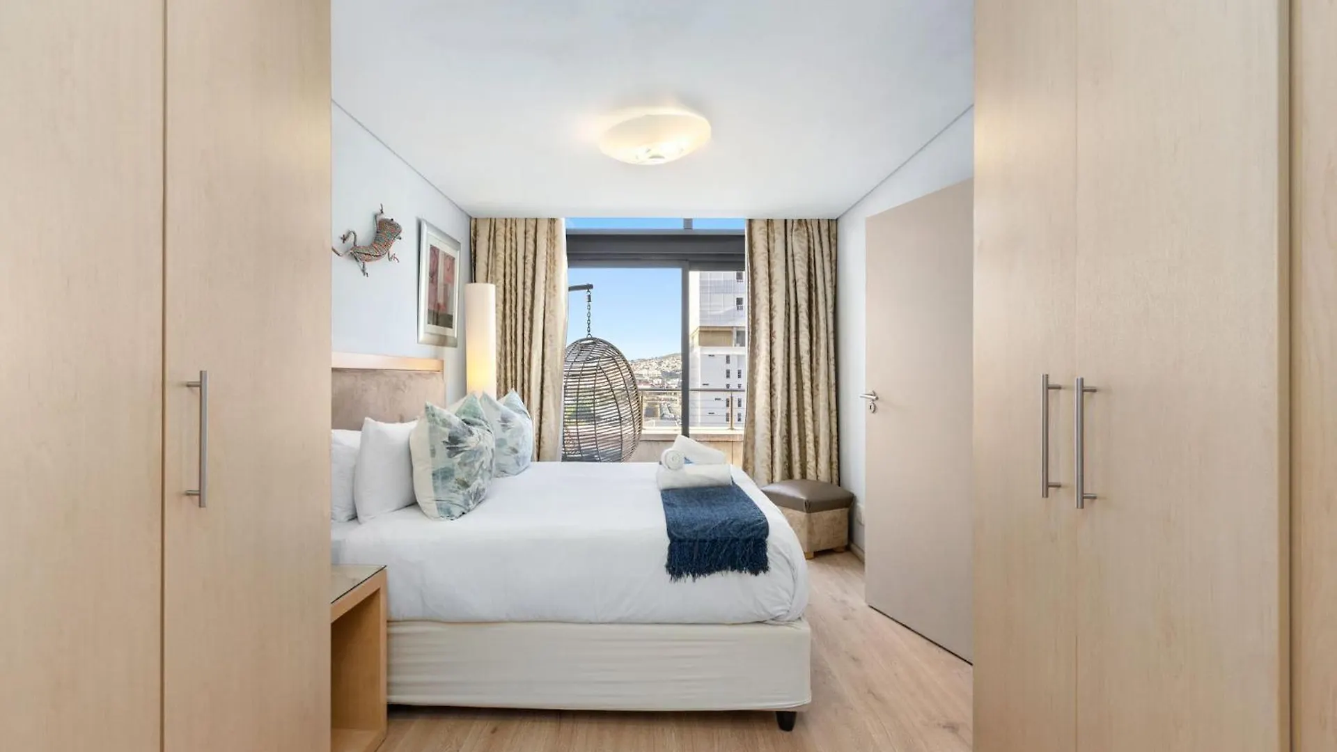 Apartment Fountain Suites 1102 By Host Agents Cape Town